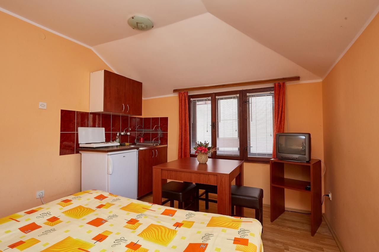 Apartmani Malica 소코 반자 외부 사진